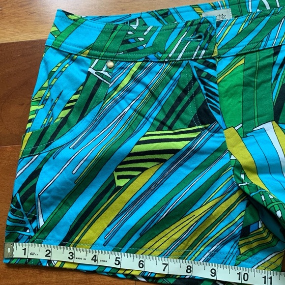 Cache Tropical Print Women Shorts - Blue and Green - Picture 8 of 9